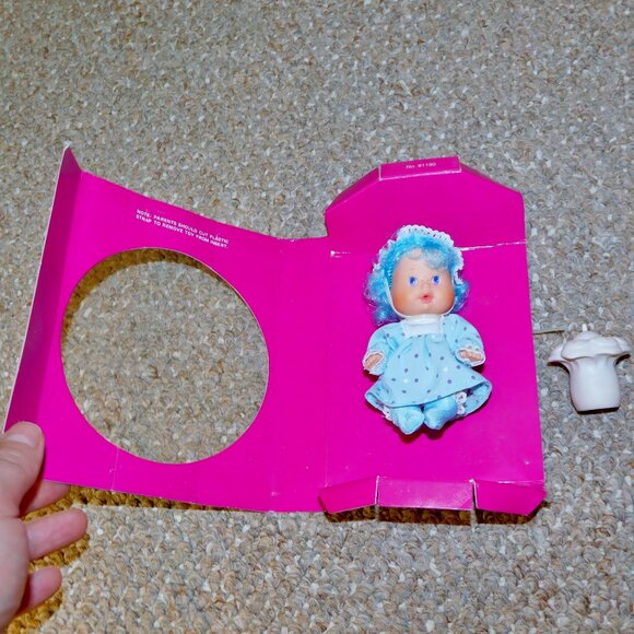 1984 Kenner Strawberry Shortcake Berry Baby Blueberry Muffin Complete in Box - Picture 3 of 14